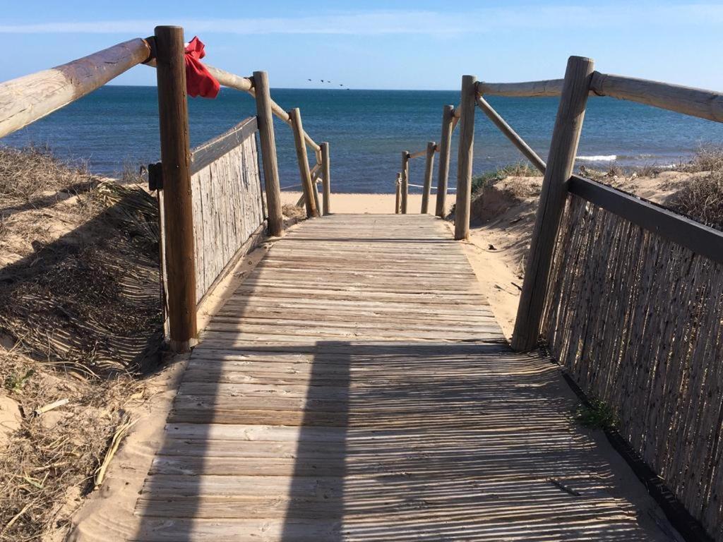 Apartamento A 100 Metros De La Playa Con Grande Terraza Y Vistas Al Mar Daimus Dış mekan fotoğraf
